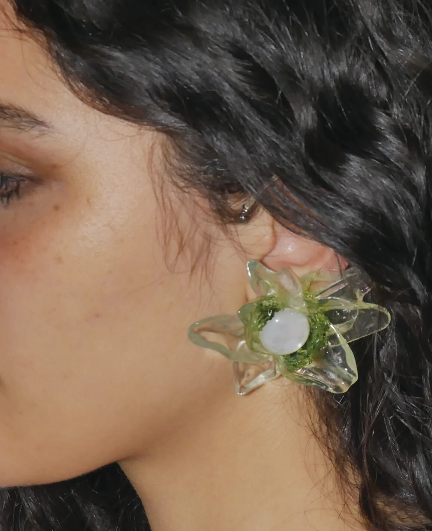 Tempus Transparentus Earcuff - Image 3